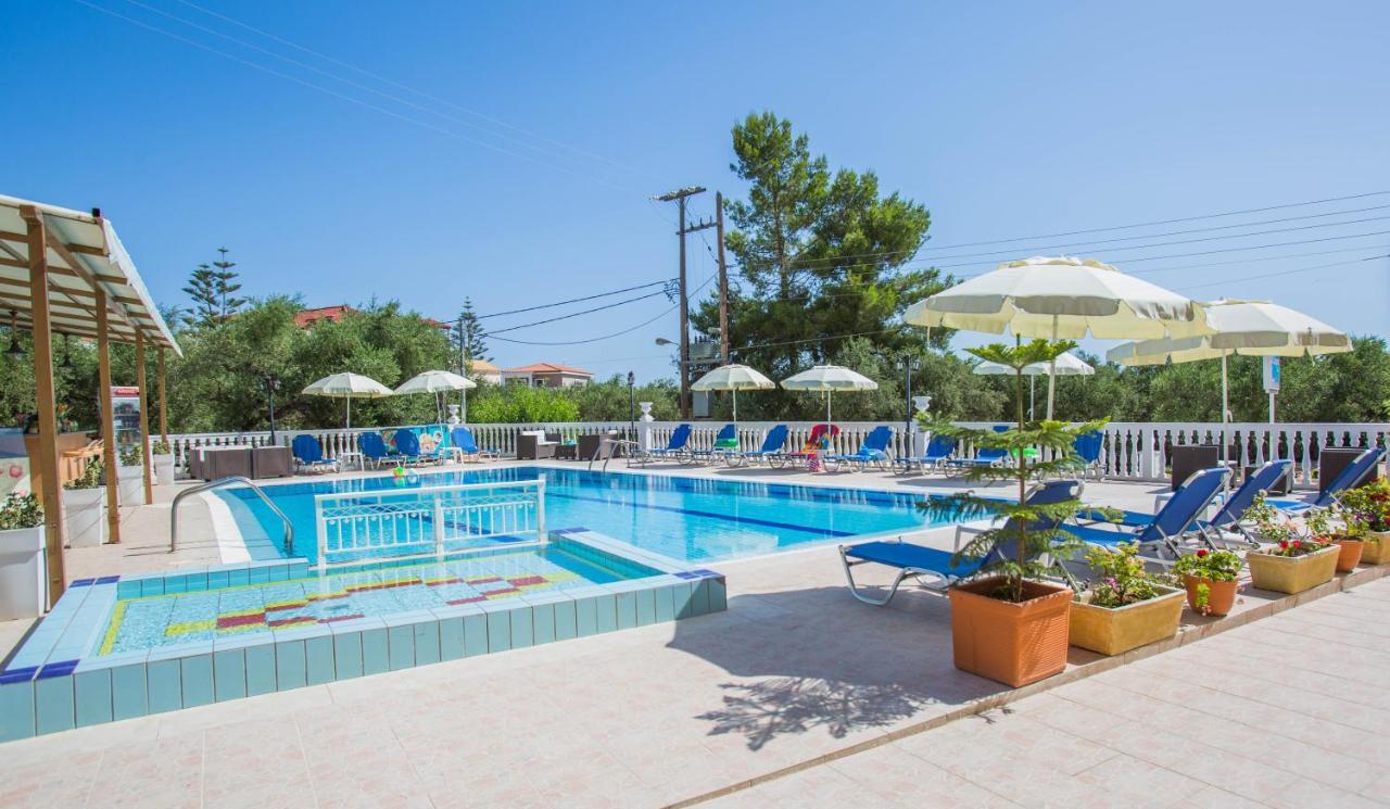 Kozanos & Aparthotel 3*